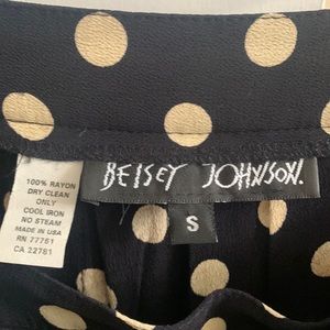 Betsey Johnson wrap-front pleated skirt